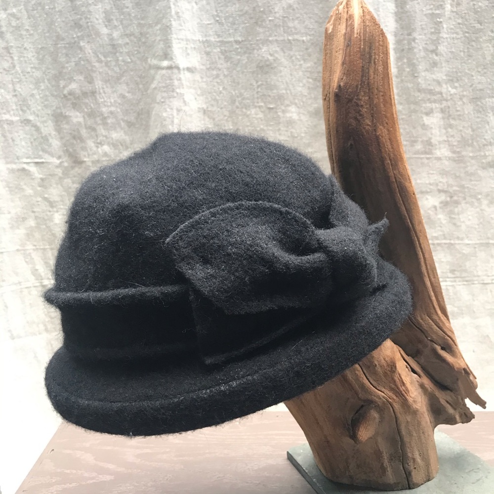 Gray felt hat